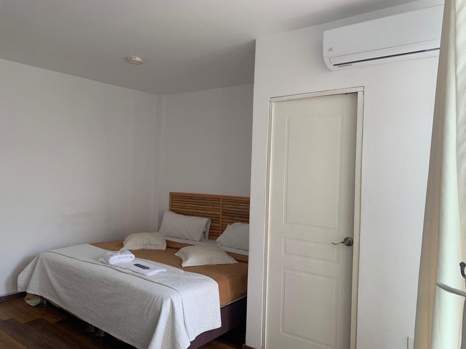 Paracas Guest House Buitenkant foto